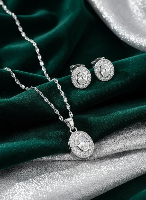 Round_Halo_Pendant_With_Tops_Set_Sparkling_Cz_Stone_Jewellery_For_Women_925_Sterling_Silver
